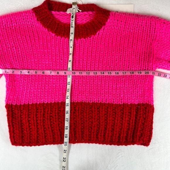 Crimson Red and Hot Pink Knit Womans Sweater. Size Small NWT - Picture 5 of 8